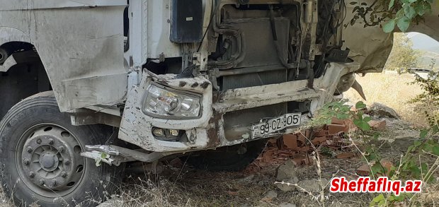 Şamaxı-Muğanlı-İsmayıllı yolunda dəhşətli avtomobil qəzası baş verib,1 nəfər ölüb_FOTO