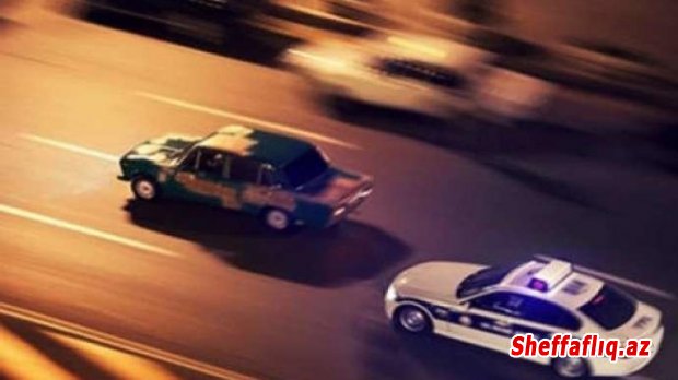 Bakıda "avtoş"luq edən taksinin görüntüləri - DYP avtomobilinin qarşısında - VİDEO