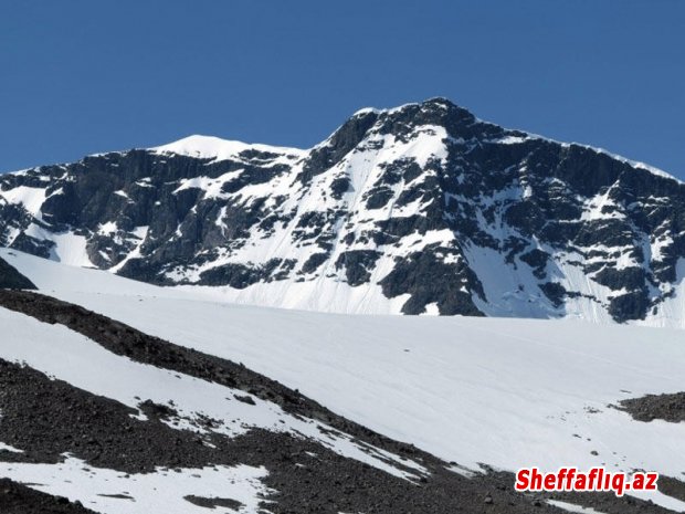 İsveçin ən yüksək dağ zirvəsi kiçilib - SƏBƏB