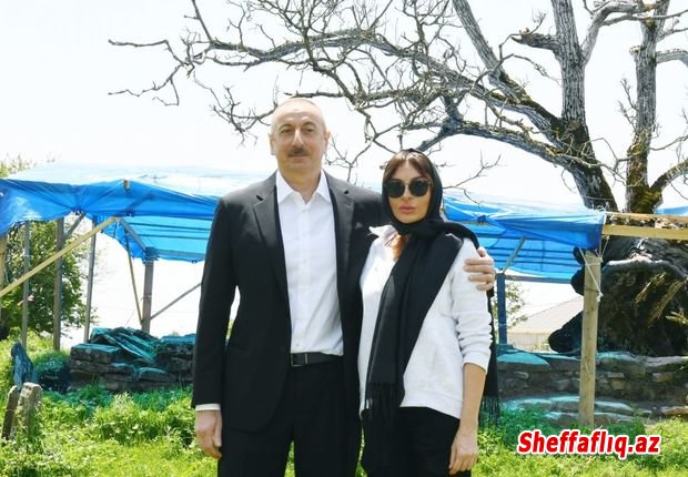 İlham Əliyev və Mehriban Əliyeva Pir Ömər Sultan ziyarətgahında — FOTO