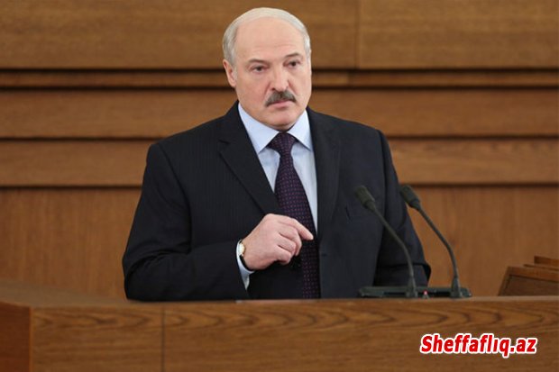 Lukaşenko aksiyaya gedənlərin işdən çıxarılacağını bildirib
