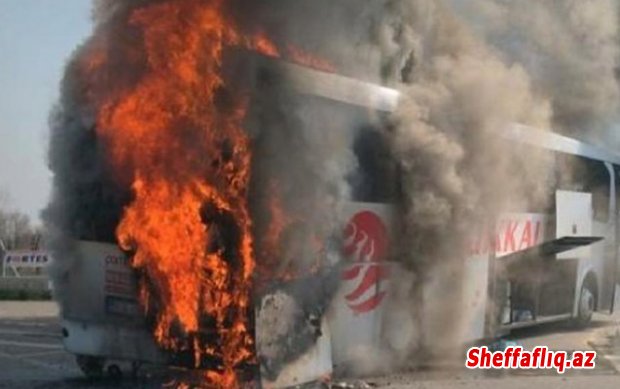 Bolqarıstandan İstanbula gedən turist avtobusu yandı