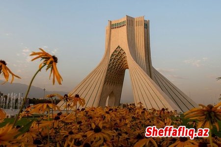Rəsmi Tehran ABŞ-ın İrana qarşı sanksiya tətbiqi barədə bəyanatını "qiyam" adlandırıb
