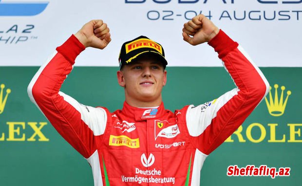 Mixael Şumaxerin oğlu “Formula 2” yarış seriyasının qalibi oldu