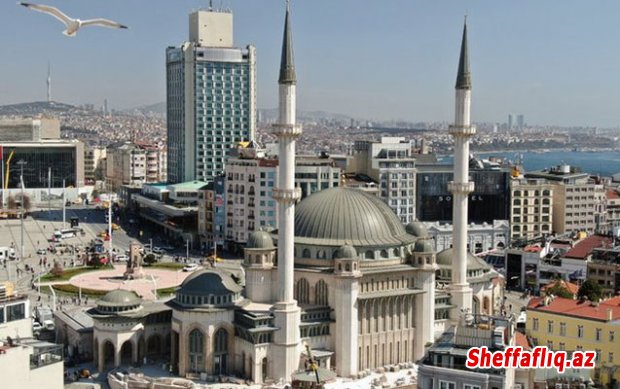 Taksim məscidi ibadətə açıldı
