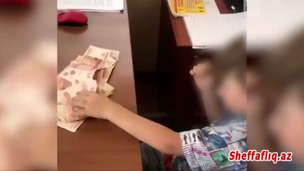 Rusiyada altı yaşlı uşaq külli miqdarda pul oğurladı - VİDEO