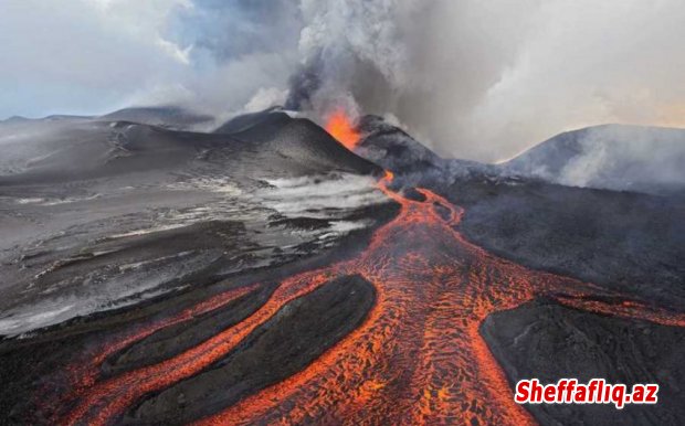 Suvanose adasında vulkan püskürməsi baş verib.