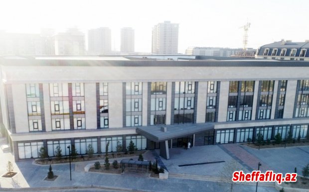İlham Əliyev və Mehriban Əliyeva Bakı Avropa Liseyinin yeni binasının açılışını ediblər