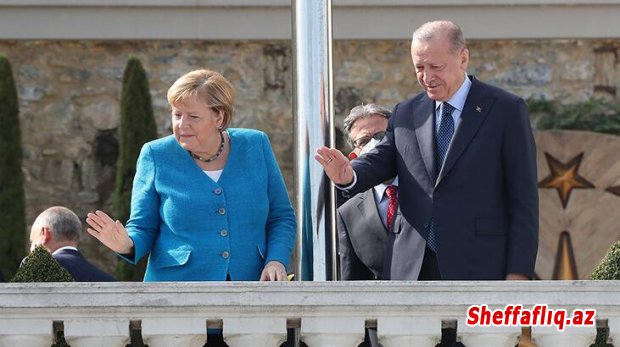 Prezident Ərdoğan-Merkel görüşü İstanbulda başlayır
