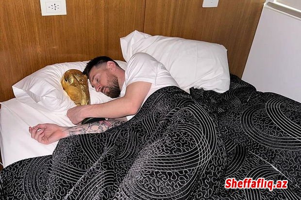 Messi Dünya kuboku ilə yatmasının tarixçəsini danışdı