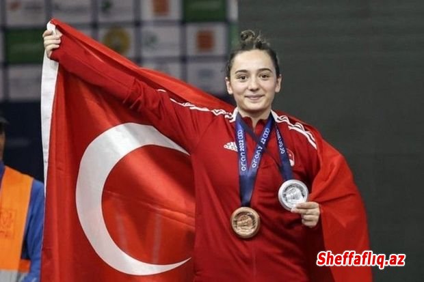 İrəvanda qızıl medal qazanan atlet: “Prezident və xanımının təbriki məni qürurlandırdı”