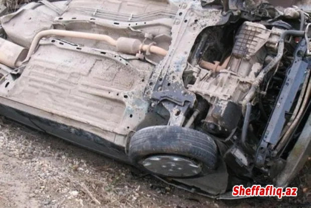 Lerikdə avtomobil dərəyə aşıb, bir nəfər ölüb