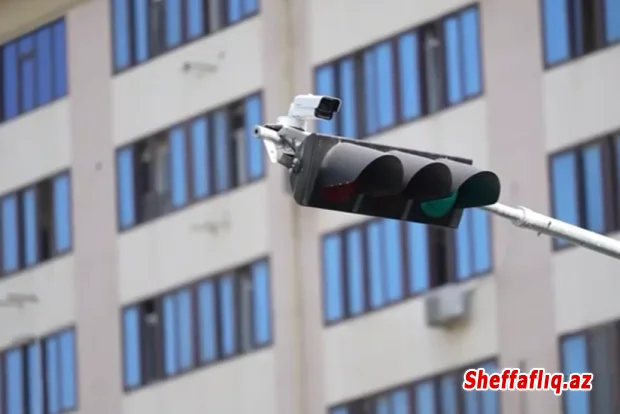 Bakıda ilk dəfə "ağıllı svetoforlar" quraşdırılıb