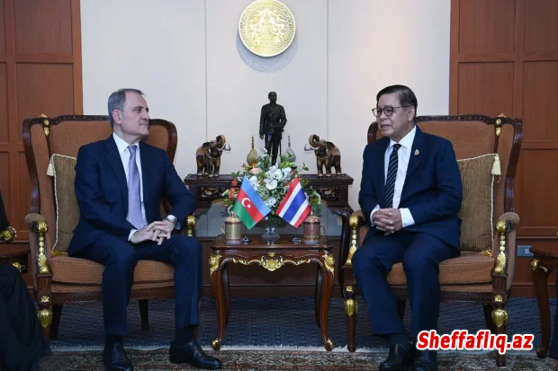 Ceyhun Bayramov tailandlı həmkarı ilə regional təhlükəsizliyi müzakirə edib