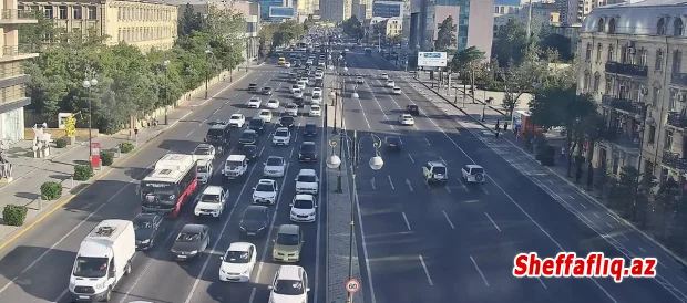 Bakının bəzi yollarında nəqliyyatın sıxlığı yaranıb