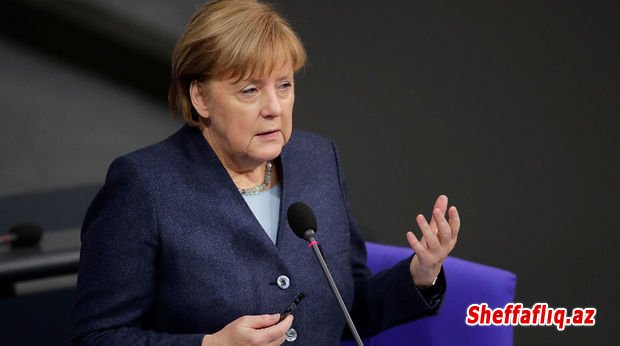 Merkel Belarusu yeni sanksiyalarla təhdid edib