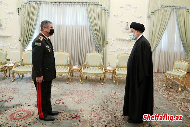 Zakir Həsənov İran Prezidenti ilə görüşdü