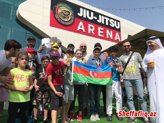 Azərbaycanın azyaşlı idmançıları BƏƏ-də altı medal qazandılar