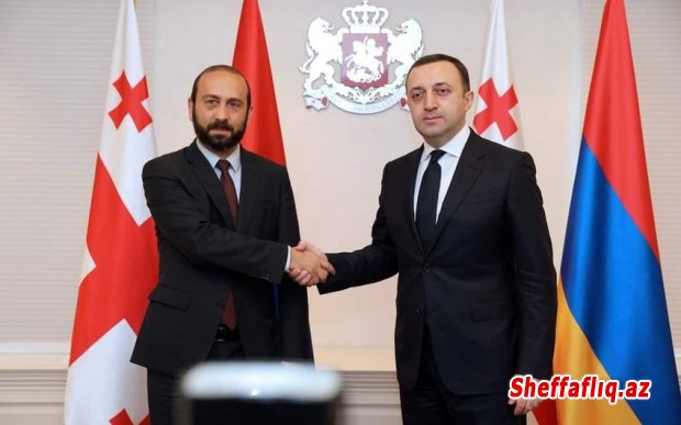 Gürcüstanın Baş naziri Ermənistan XİN başçısı ilə görüşüb