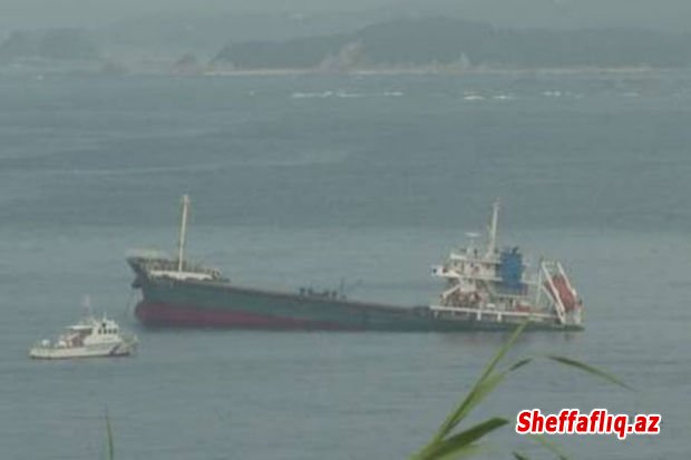 Yaponiya sahillərində yük gəmisi və tanker toqquşdu: Gəmi batdı
