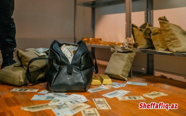 Bakı Beynəlxalq Avtovağzalında içərisində 30 000 dollar çanta oğurlanıb