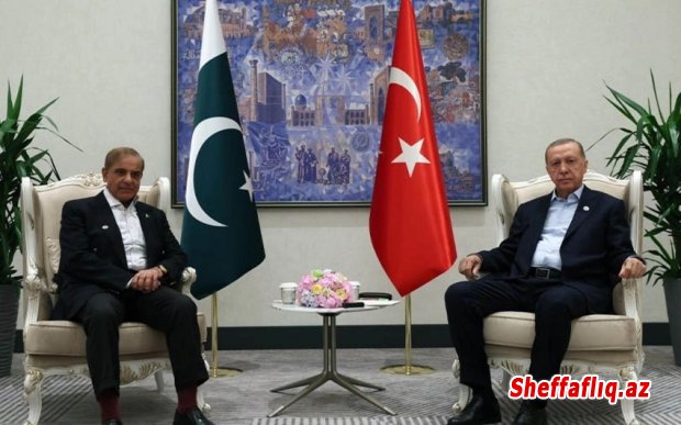 Türkiyə Prezidenti Pakistanın Baş naziri ilə görüşüb