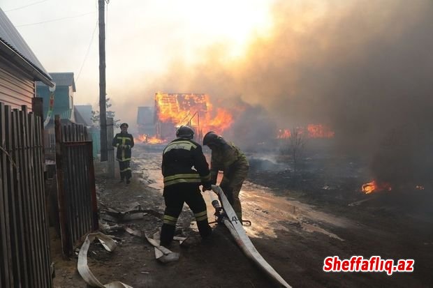 Rusiyada məktəb və 20 ev yandı – VİDEO