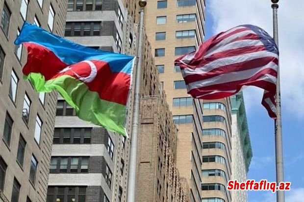 Nyu-Yorkda Azərbaycan bayrağı ucaldılıb – FOTO