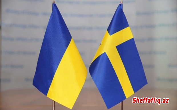 İsveç və Ukraynanın müdafiə nazirləri Pol Conson və Dmitri Kuleba imzalayıb.