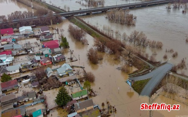 Qazaxıstanda daşqınlar nəticəsində 4,8 mindən çox fərdi yaşayış evi su altında qalıb.