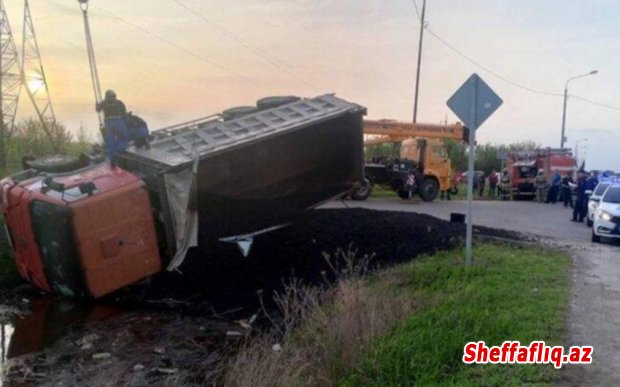 Rusiyanın Samara vilayətində baş verən ağır yol qəzasında 4 nəfər ölüb.