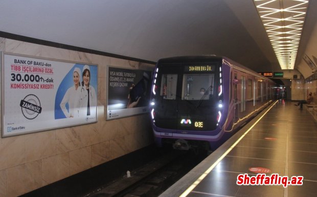 Bakı metrosunda qatar yoluna düşən sərnişin vəfat edib