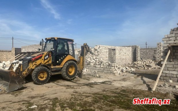 Bakının Yeni Suraxanı qəsəbəsində qanunsuz tikinti faktları aşkar edilib