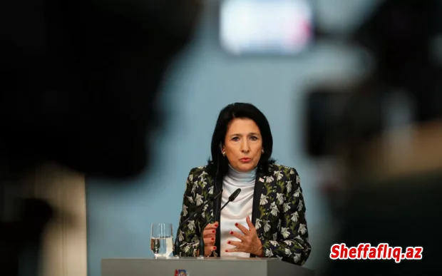 Zurabişvili saxtakarlıqdan danışanda dediyi “erməni karuseli”nə aydınlıq gətirib