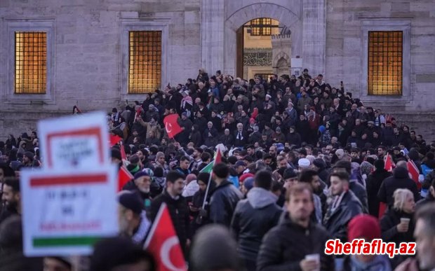 İstanbulun mərkəzində Fələstinə dəstək yürüşü başlayıb.