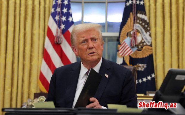 ABŞ Prezidenti Donald Tramp ABŞ İmmiqrasiya və Gömrük Xidmətinin (ICE) fəaliyyətindən narazıdır. ABŞ Prezidenti Donald Tramp ABŞ İmmiqrasiya və Gömrük Xidmətinin (ICE) fəaliyyətindən narazıdır.