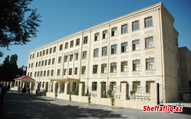 Bakıda müəllimlərə qarşı uyğunsuz davranışına görə direktorla bağlı araşdırma aparılır Bakıda müəllimlərə qarşı uyğunsuz davranışına görə direktorla bağlı araşdırma aparılır