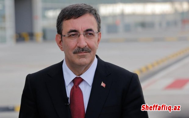 Cövdət Yılmaz:Terrorçular üçün ən optimal yol təslim olmaq və silahı yerə qoymaqdır. Cövdət Yılmaz:Terrorçular üçün ən optimal yol təslim olmaq və silahı yerə qoymaqdır.