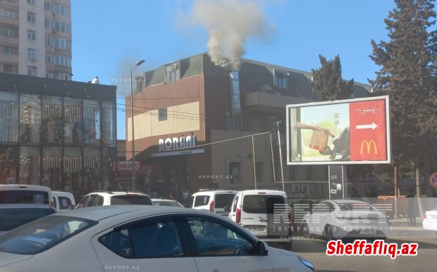 Əhmədlidə restoran yanır