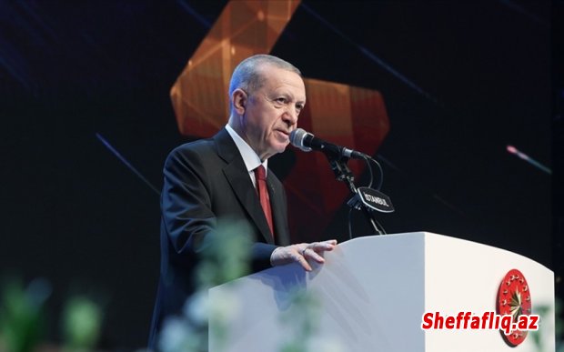 Ərdoğan:Müxalifət nə edirsə etsin, biz heç vaxt sağlam düşüncədən, səbirdən, sakitlikdən əl çəkməyəcəyik. Ərdoğan:Müxalifət nə edirsə etsin, biz heç vaxt sağlam düşüncədən, səbirdən, sakitlikdən əl çəkməyəcəyik.