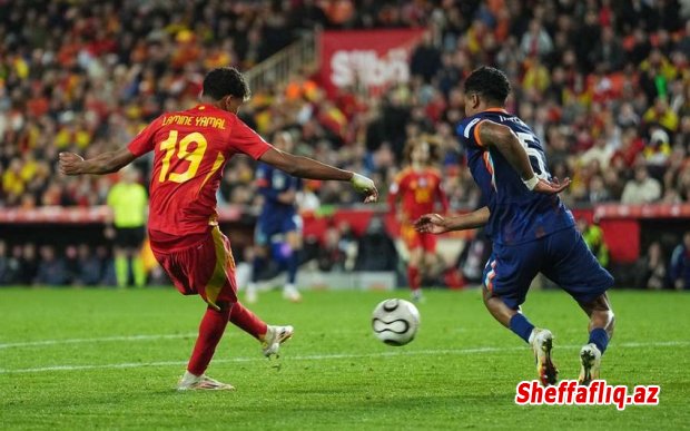 İspaniya millisinin üzvü Lamin Yamal UEFA Millətlər Liqası tarixində qol vuran ən gənc futbolçu olub. İspaniya millisinin üzvü Lamin Yamal UEFA Millətlər Liqası tarixində qol vuran ən gənc futbolçu olub.