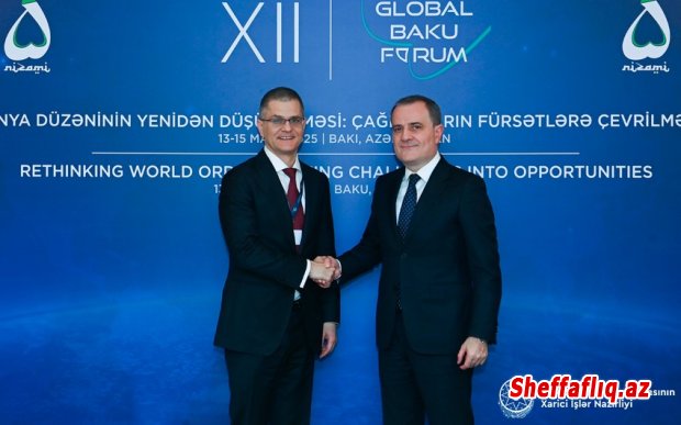 Azərbaycanın xarici işlər naziri Ceyhun Bayramov BMT Baş Assambleyasının keçmiş prezidenti Vuk Yeremiç ilə görüşüb. Azərbaycanın xarici işlər naziri Ceyhun Bayramov BMT Baş Assambleyasının keçmiş prezidenti Vuk Yeremiç ilə görüşüb.