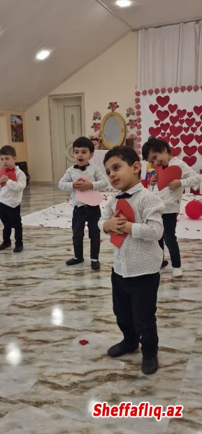 8 Mart Bayramınız Mübarək... 8 Mart Bayramınız Mübarək...