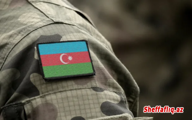 Hərbi xidmətdən ehtiyata buraxılanların geyim formalarını daşıya biləcəyi günlər müəyyənləşib. Hərbi xidmətdən ehtiyata buraxılanların geyim formalarını daşıya biləcəyi günlər müəyyənləşib.