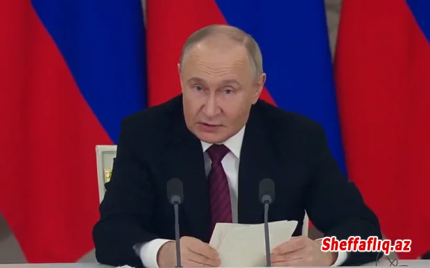 Vladimir Putin Moskva və Kiyev arasında danışıqların yubanmadan mayın 15-də İstanbulda başlanmasını təklif edib. Vladimir Putin Moskva və Kiyev arasında danışıqların yubanmadan mayın 15-də İstanbulda başlanmasını təklif edib.