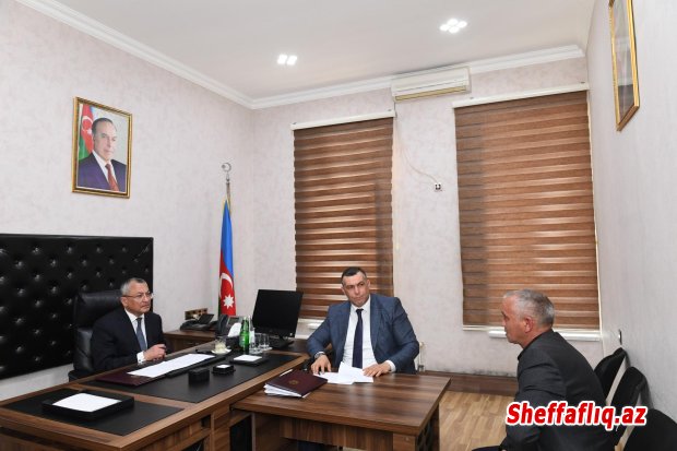 Rövşən Rzayev vətəndaş qəbulu keçirib Rövşən Rzayev vətəndaş qəbulu keçirib