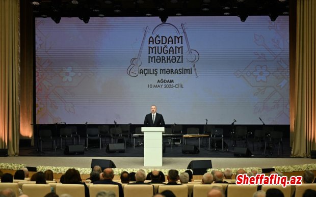 İlham Əliyev: Ulu Öndərin bütün həyatı, bütün fəaliyyəti Azərbaycan xalqına, dövlətinə həsr edilib İlham Əliyev: Ulu Öndərin bütün həyatı, bütün fəaliyyəti Azərbaycan xalqına, dövlətinə həsr edilib