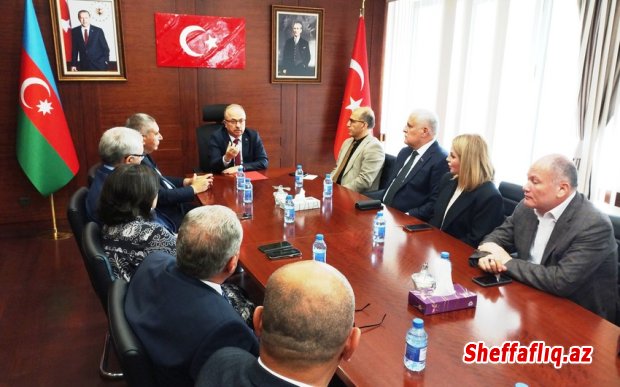 Mətbuat Şurası İdarə Heyətinin üzvləri Türkiyənin Azərbaycandakı səfirliyində olublar