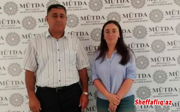 Biləsuvarda ata və qızı sertifikatlaşdırma imtahanında yüksək bal toplayıb Biləsuvarda ata və qızı sertifikatlaşdırma imtahanında yüksək bal toplayıb