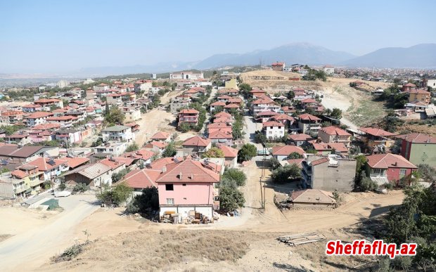 Deputat: Bakıda sənədsiz evlərin sayı 500 mindən çoxdur Deputat: Bakıda sənədsiz evlərin sayı 500 mindən çoxdur